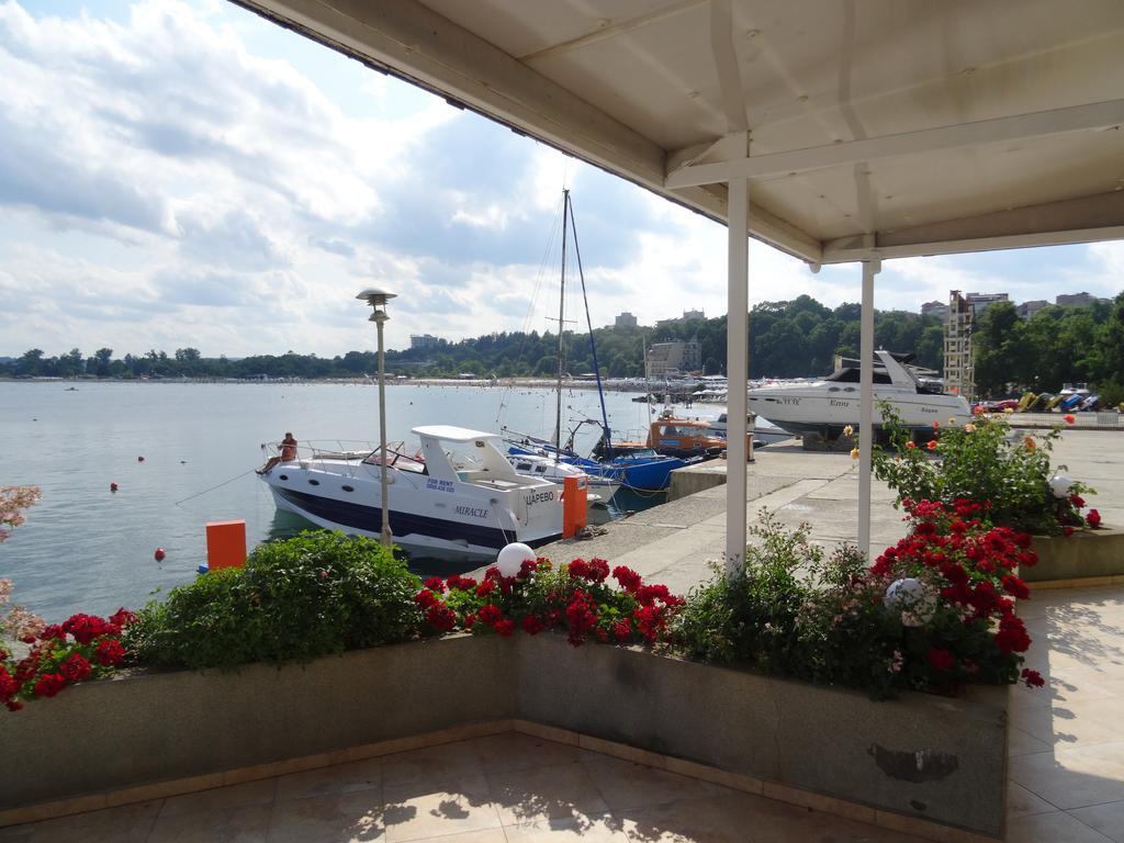 Marina Готель