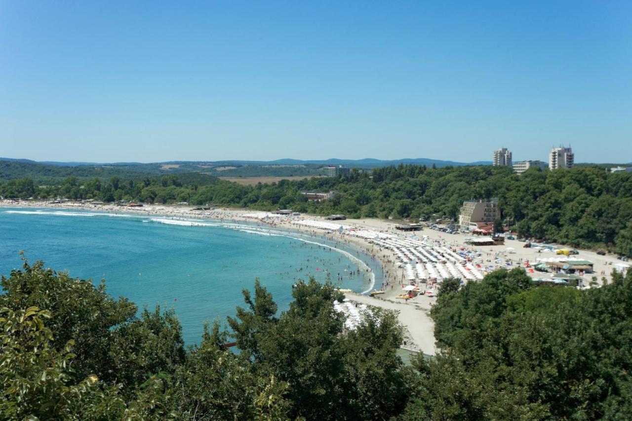 Marina 3*